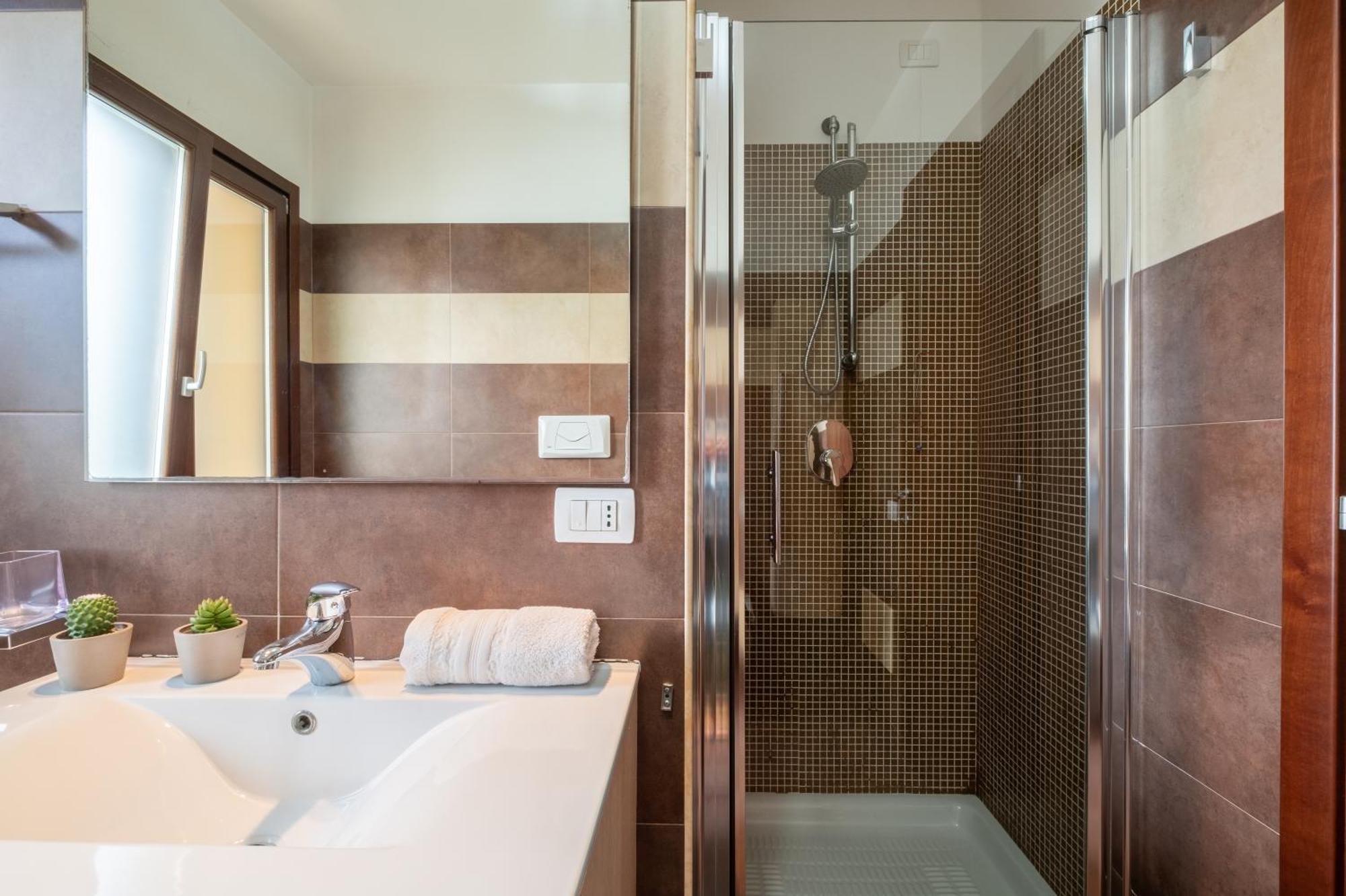 Butterfly Apartment Cagliari - Self Check-In, No Kitchen Luaran gambar