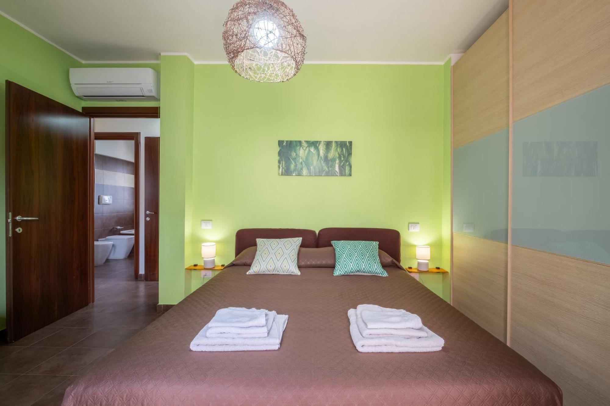 Butterfly Apartment Cagliari - Self Check-In, No Kitchen Luaran gambar